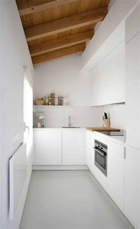 40 Minimalist Kitchens to Get Super Sleek Inspiration