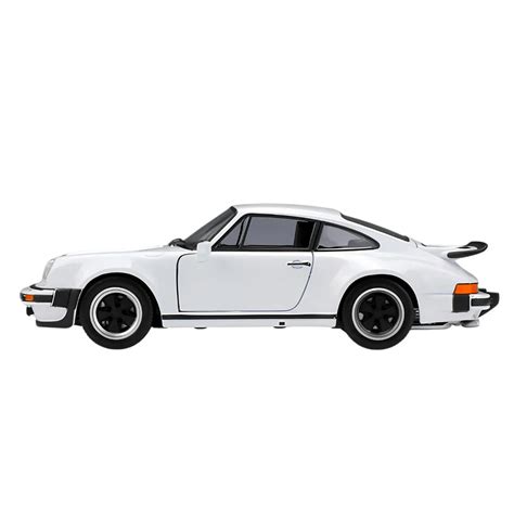 Welly Porsche 911 Turbo white diecast car 1/24 scale – Hobbytoys.co