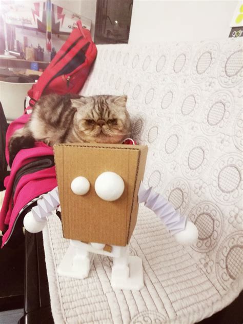 How to Make a Dancing Robot 的图像结果