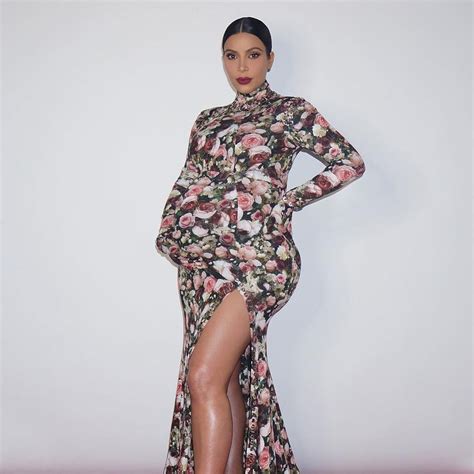 Kim Kardashian Pregnancy Clothes