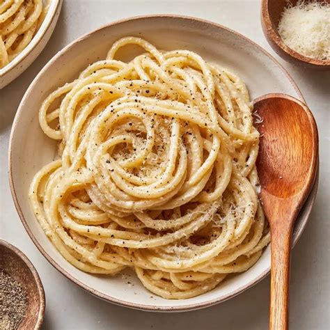 Cacio e Pepe Recipe - Taste Roman Comfort in Every Bite