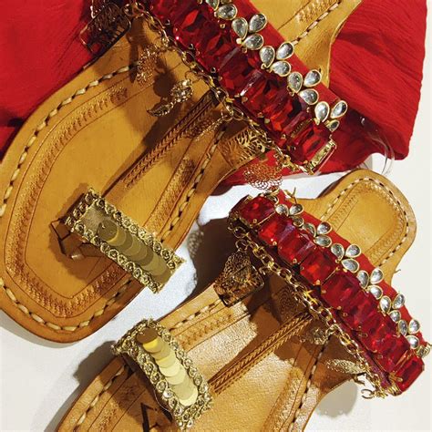 Hand Embellished Designer Kolhapuris All About Toe | LBB