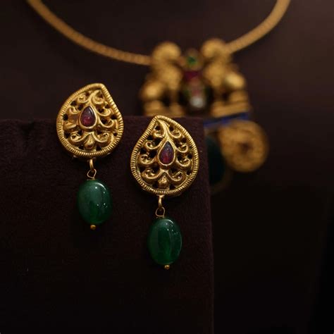 Kundan Choker Necklace & Polki Choker Necklace