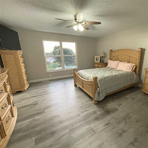 Aspen Waterproof Luxury Vinyl Plank | C.A.S.E. Flooring