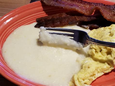 Cheesy Grits And Eggs at Lloyd Sutton blog