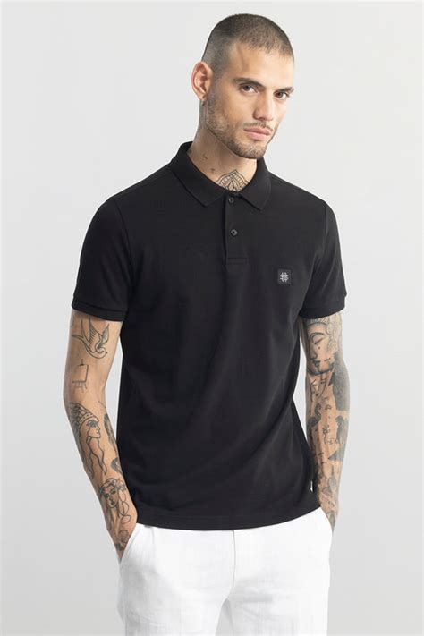 Buy Men's Incise Logo Black Polo T-Shirt Online | SNITCH