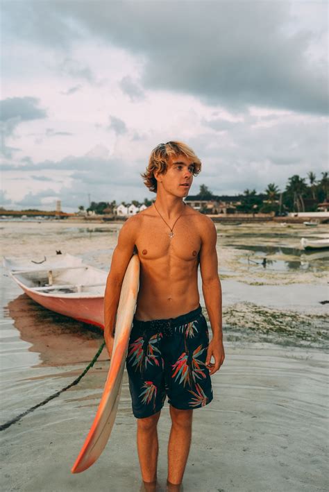 Surf Life | Surfer boy, Surfer, Surfer style