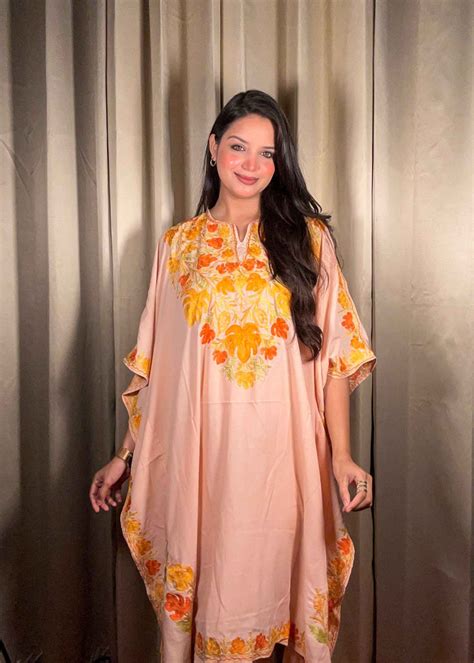 Kashmiri Chinar Kaftan Set - Peach – KraftTales
