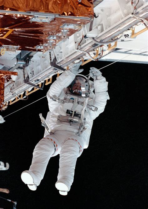 Spacewalk 的图像结果