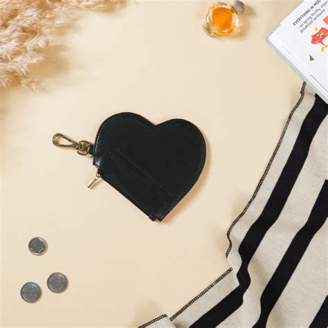 Heart Card Holder Coin Purse Online - Premium Card Holder | Nestasia