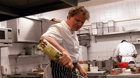 Watch Ramsay's Boiling Point S01:E04 - Episode 4 - Free TV Shows | Tubi