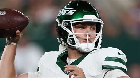 Will the Jets bench Zach Wilson? Exploring QB options, depth chart ...