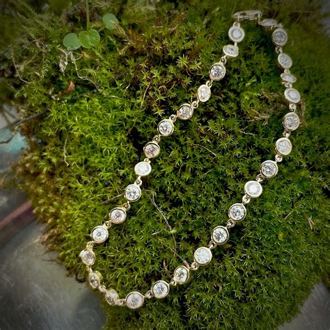 Diamond Bezel Bracelet in Yellow Gold- Made to Order - Sholdt Jewelry ...