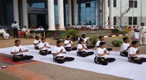 DGM Ayurvedic Medical College Faculty Profile, Gadag - CollegeBatch.com