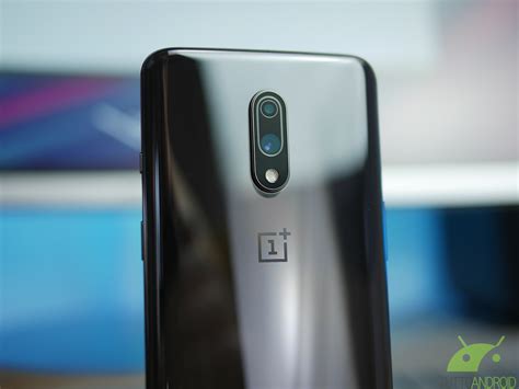 Recensione OnePlus 7: non è più tempo di "Never Settle"