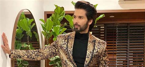 Shahid Kapoor some legit dapper style goals for attending weddings and ...