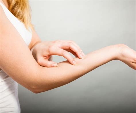 Gut, Diet Often Important to Diagnosing Skin Issues | Newsmax.com