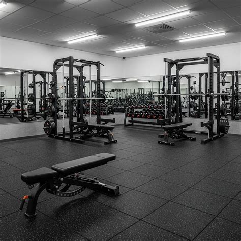 Commercial Gym Flooring – Sparks