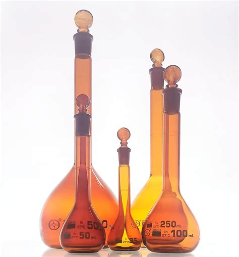 ISKO® Low Actinic Amber Color Volumetric Flask Set of 5-25ml, 50ml ...