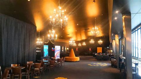 THE 10 CLOSEST Hotels to Lido Cinema, Hamilton