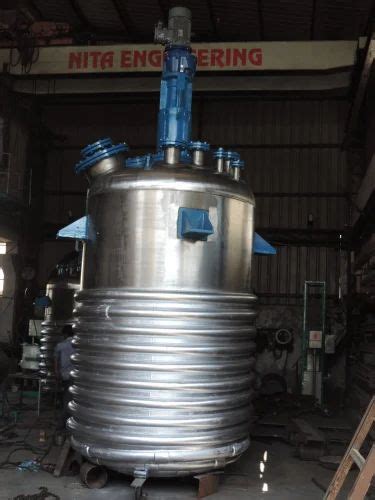 Reactor Vessel - SS Reactor Vessel Manufacturer from Ahmedabad