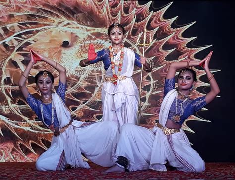 Lucknow Ramleela: ऐशबाग की ऐतिहासिक रामलीला पर चढ़ा डिजिटल रंग, तस् ...