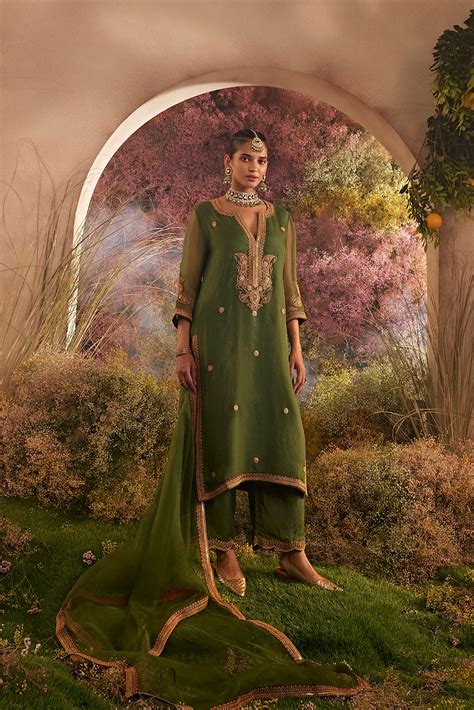 SAIBA – Charu Makkar