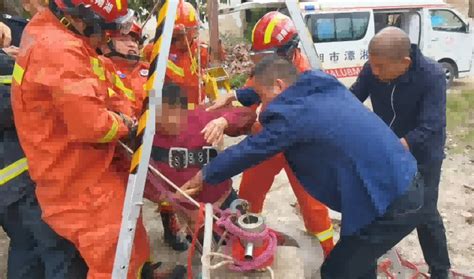 湖南湘潭：夫妻双双被困深井 消防部门展开生死营救