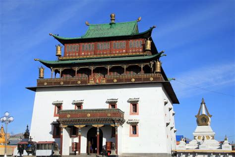 Gandantegchinlen Monastery, ulaanbaatar, Mongolia - Top Attractions ...