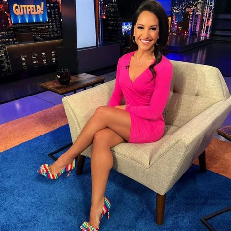 Emily Compagno Age, Husband, Children, Salary, Bio - BiographyVilla