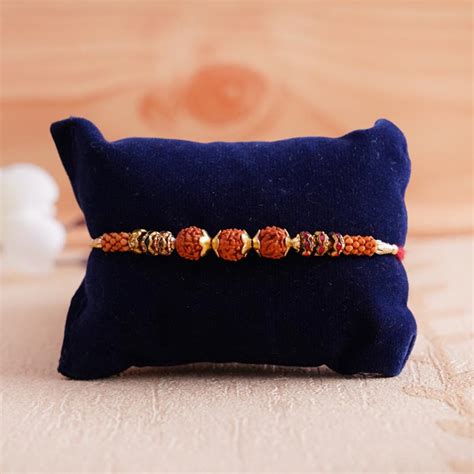 Send Rudraksha Rakhi and Greeting Card Combo Online | Rakhibazaar.com