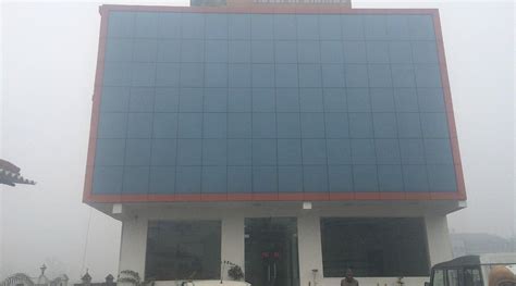 HOTEL ADELPHI GRANDE (Kushinagar) - Hotel Reviews, Photos, Rate ...