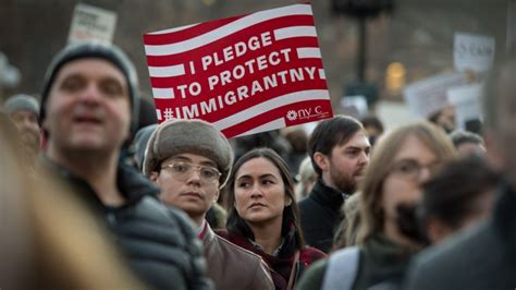 Tension rises as first phase of Pres. Trump’s 'Muslim shutdown' takes ...