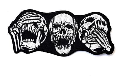 Three Skull Heads Closed Eyes Ears Mouth Scary Halloween Cartoon ...