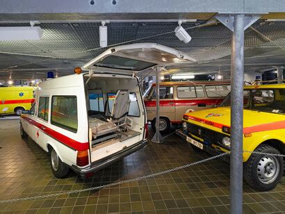 Sirens across Prague. Vehicles saving lives | Meer