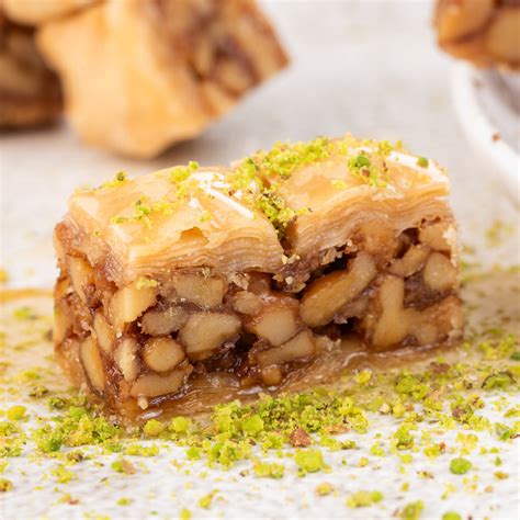 Cashew Square Baklava – THE BAKLAVA BOX