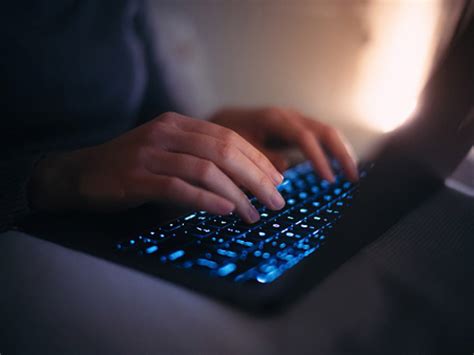 Bengaluru Man In R&AW Guise Dupes Delhi Woman Of Rs 75K On Matrimonial ...