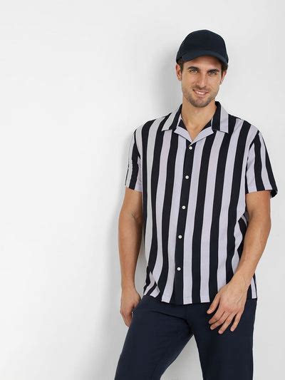 Buy Mens Half Sleeve Shirts Online at Selected