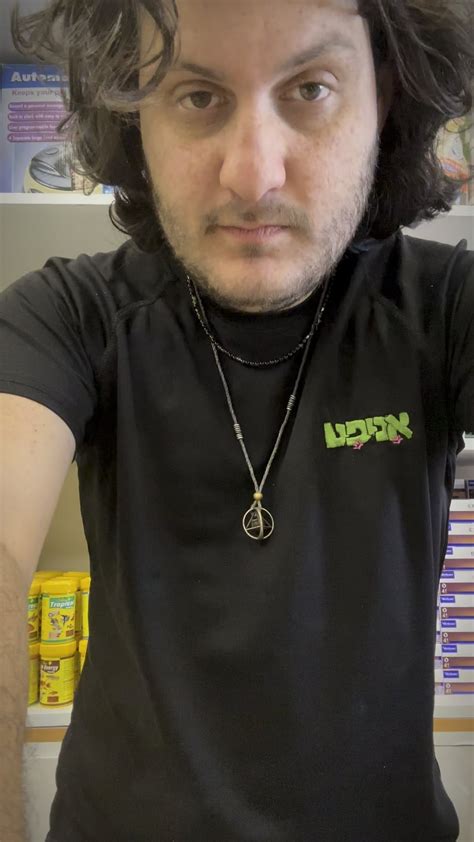 Chris Ramsey Magic Tricks 的图像结果