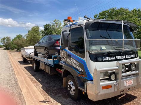 What Is Roadside Assistance? | What Does Roadside Assistance Cover?