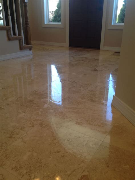 Groutless Tile Flooring: A Stylish and Practical Choice