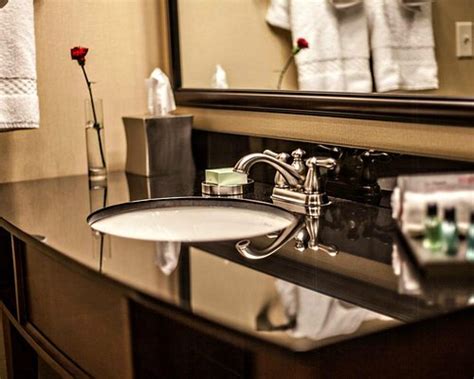 GRAND CASINO HOTEL (Shawnee) - Hotel Reviews, Photos, Rate Comparison ...