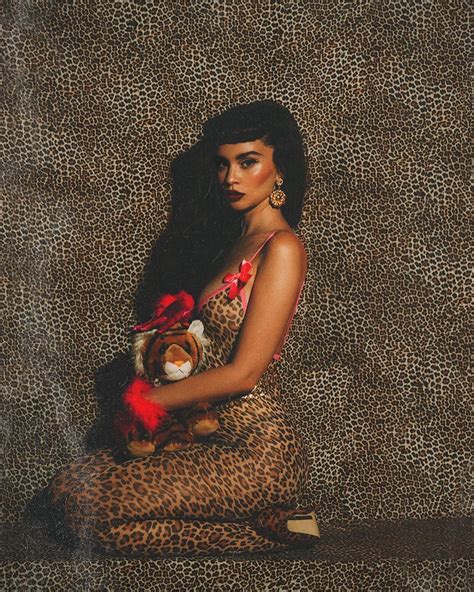 Sabrina Claudio image