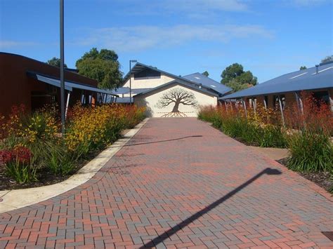 Djidi Djidi Naidoc Assembly and Activities, 23 Erica Entrance, Glen ...