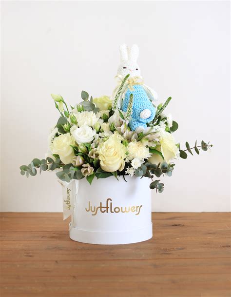 Bloom box Nacimiento White Flowers - M - Justflowers