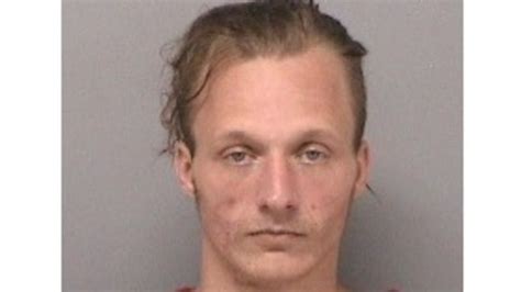 Man wanted in connection with Jefferson County, Ill. shooting turns ...