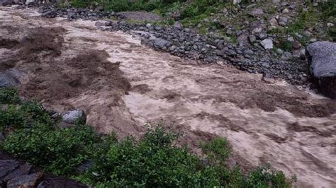 Road links to Sikkim disrupted, landslides reported after Teesta ...
