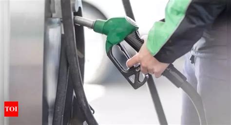 Pakistan slashes petrol price by PKR 14, high-speed diesel by PKR 13.5 ...