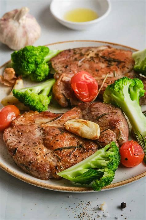 How To Roast Pork Shoulder Steak In Oven at Charlott Leff blog