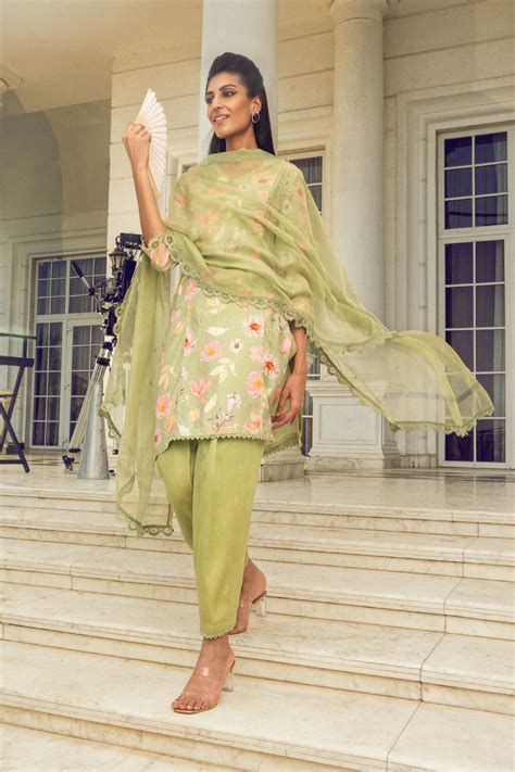 NEHAL GREEN FLORAL PRINTED SHORT KURTA SET – Dohr India
